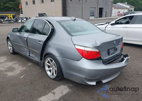 2008 BMW 528Xi из США, поврежденный, VIN WBANV13598BZ47782